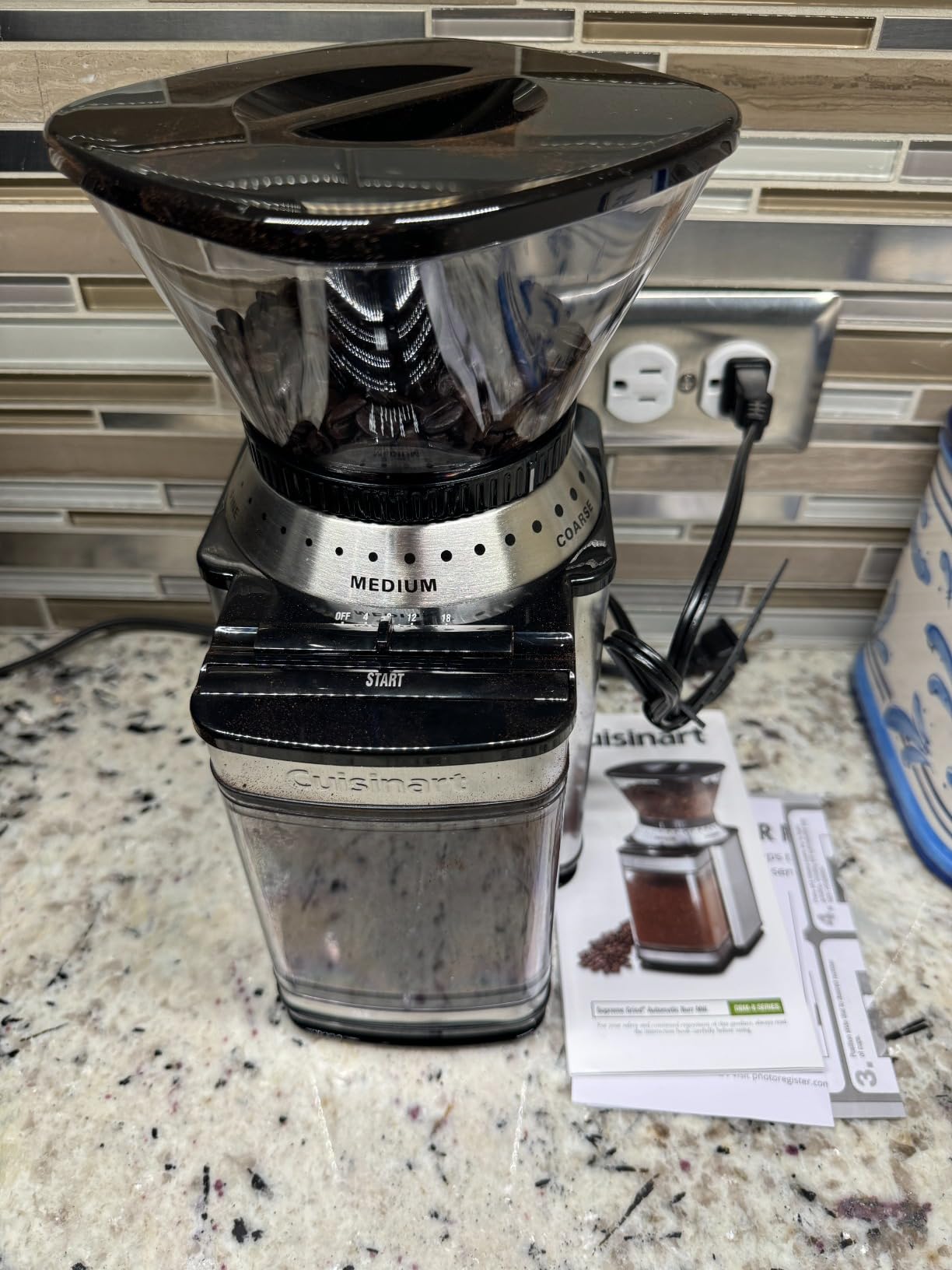 Cuisinart Electric Burr Coffee Grinder, 18 Settings, 4-18 Cups, DBM-8P1 customer photo 2