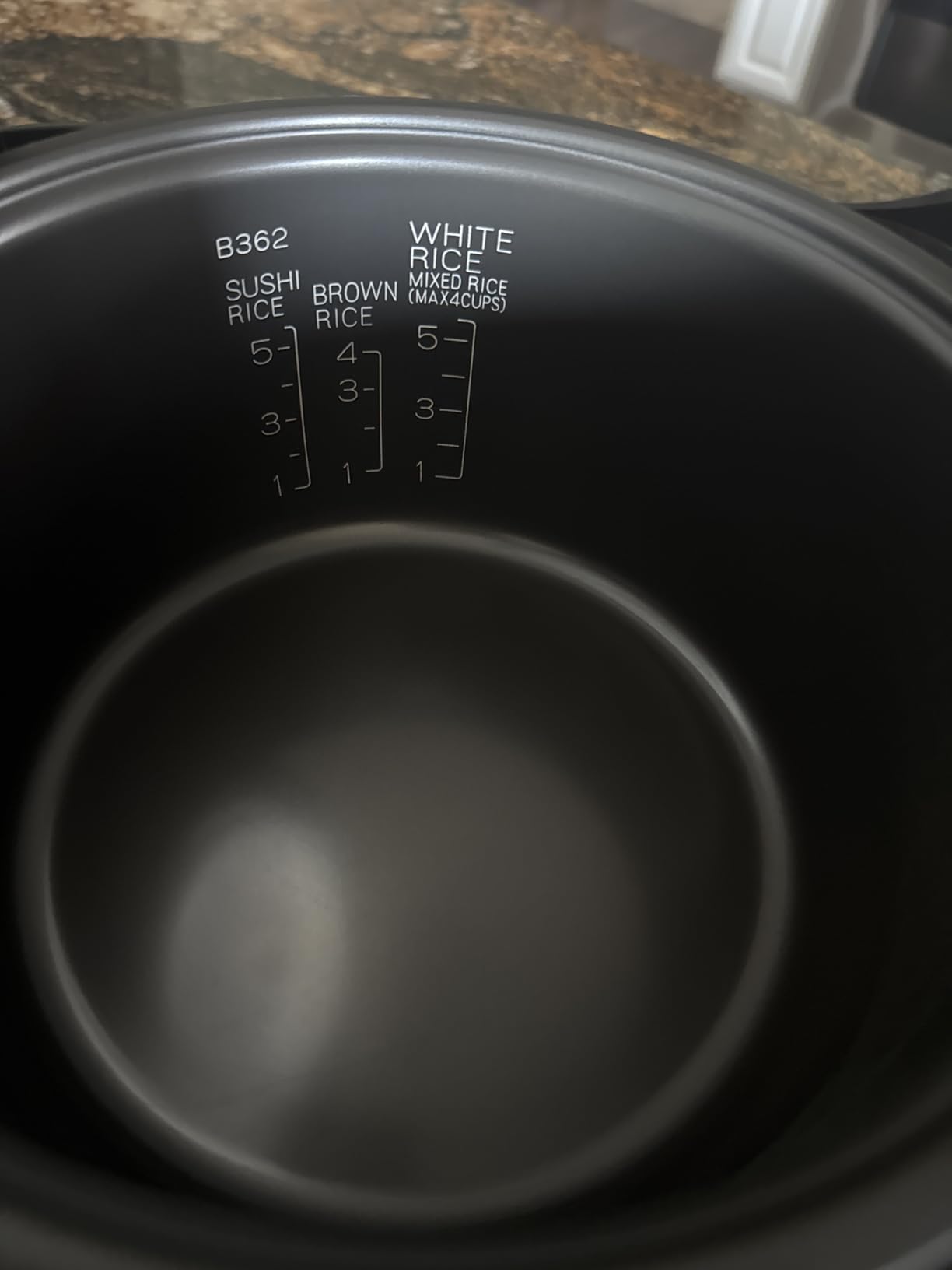 Zojirushi Ns TSC10 5.5 Cup Micom Rice Cooker and Warmer, 1.0l customer photo 1