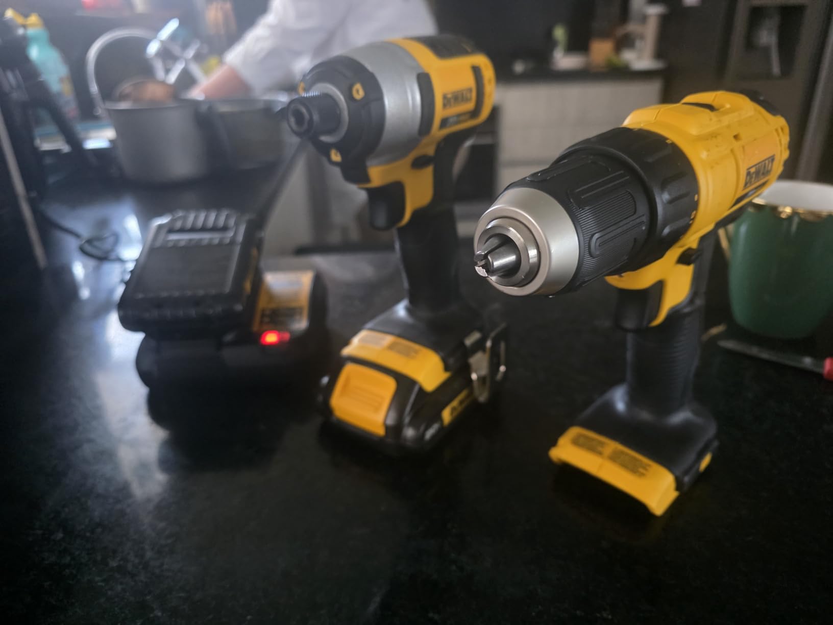 DEWALT 20V MAX Cordless Drill and Impact Driver, Power Tool Combo Kit , Includes 2 Batteries, Charger and Bag (DCK240C2) customer photo 2