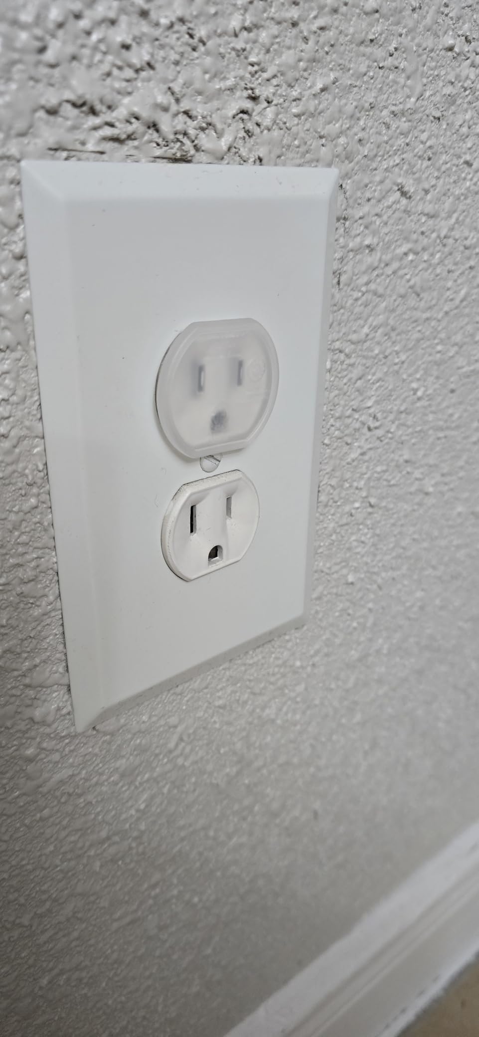Power Gear Electrical Outlet Baby Proof Covers, 30 Pack, Clear customer photo 2