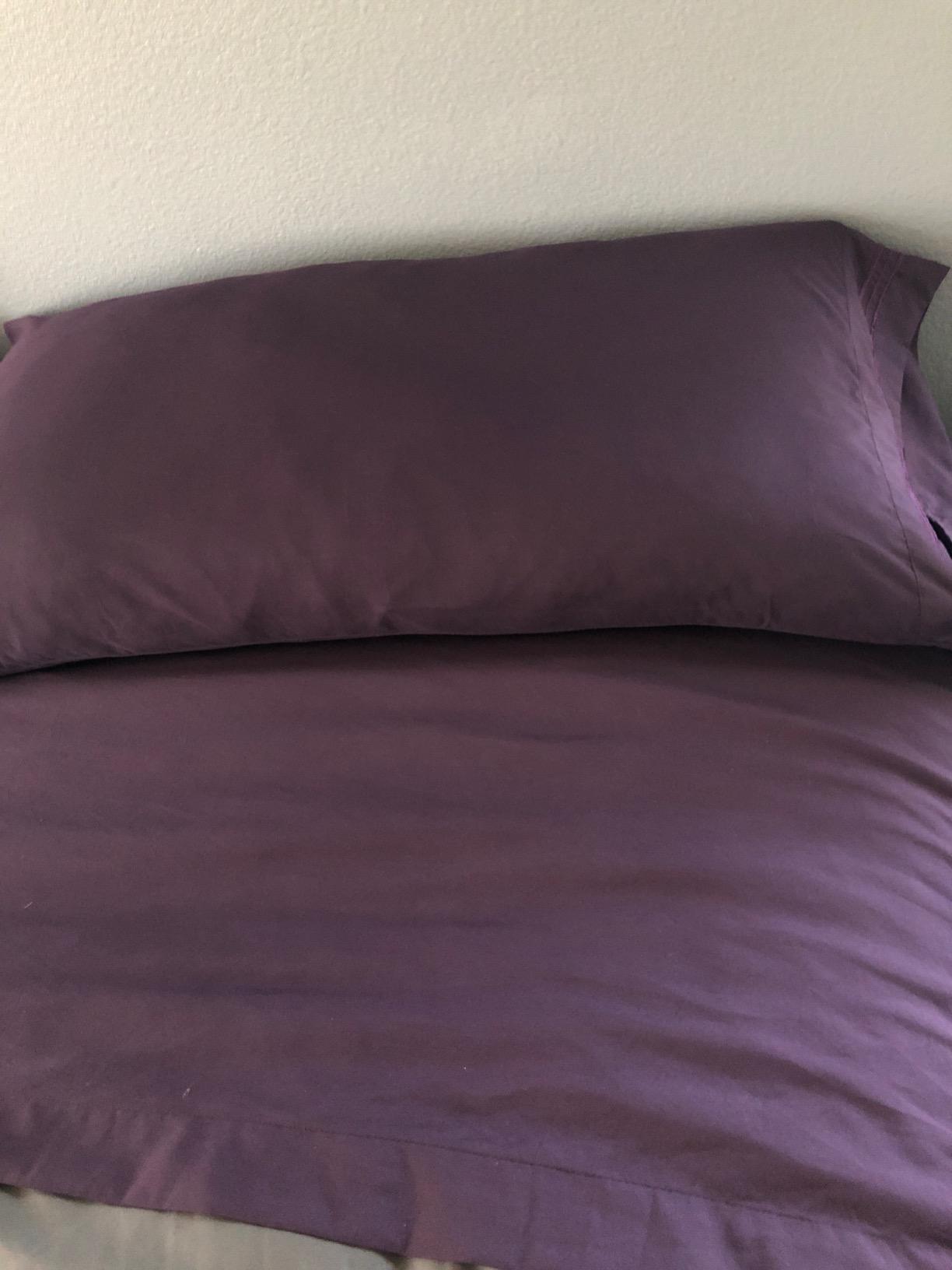 Mellanni Iconic 4-Piece Bed Sheet Set, 16