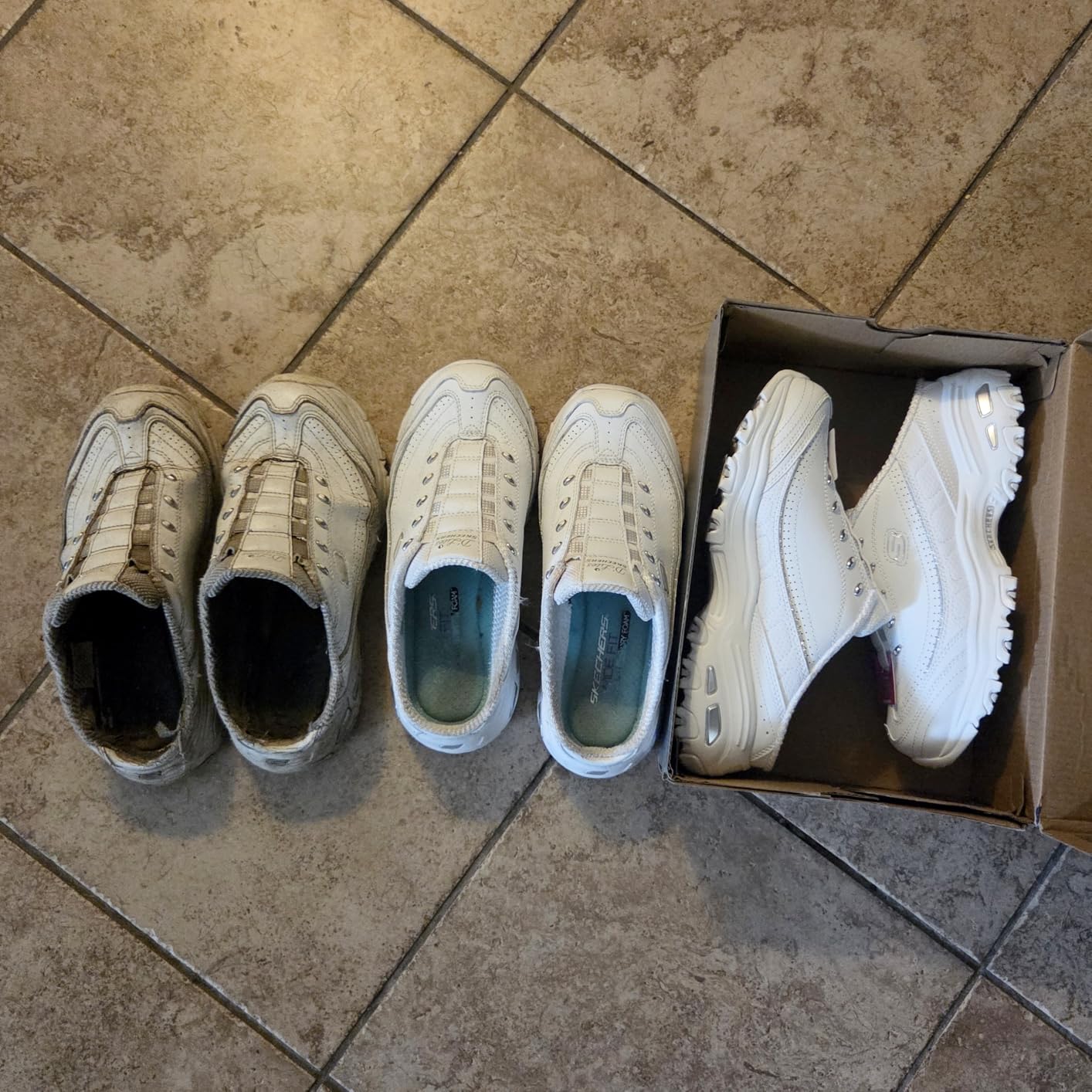 Skechers Women's D'Lites Bright Sky Sneaker customer photo 2