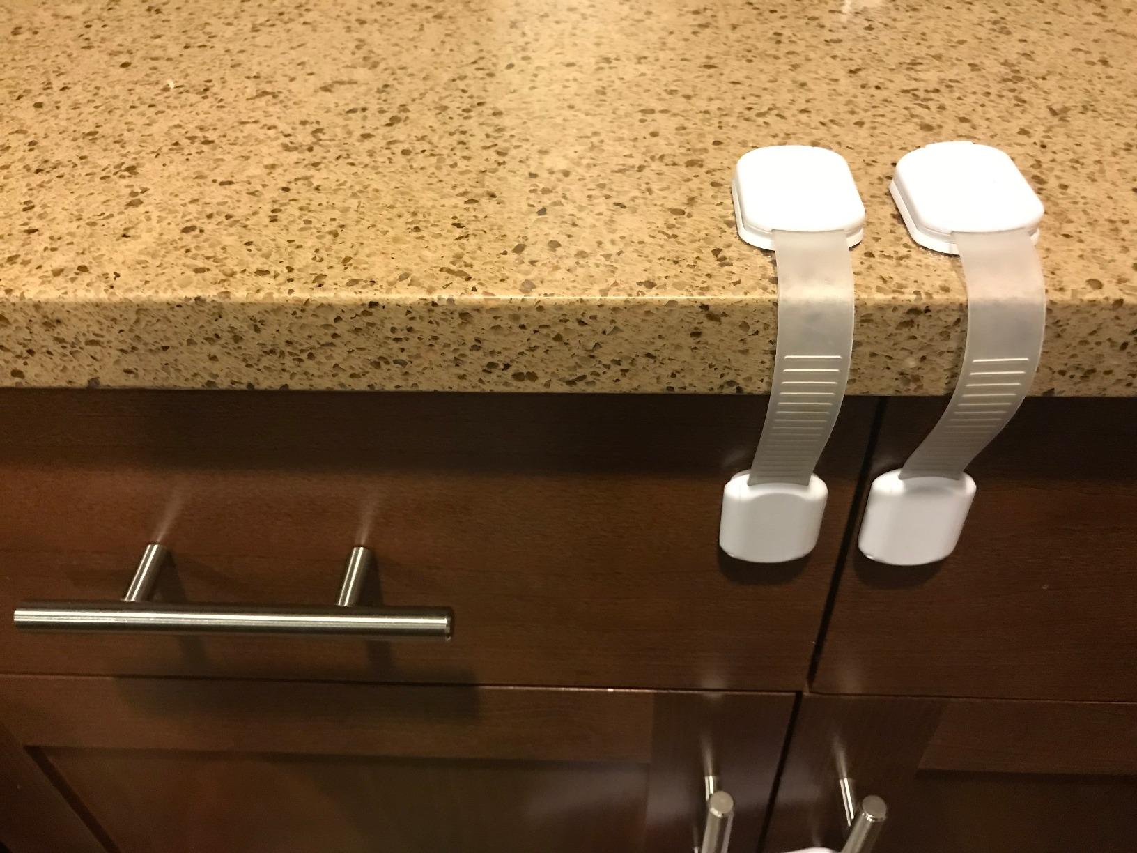 Child Safety Strap Locks (10 Pack) Baby Locks for Cabinets and Drawers, Toilet, Fridge & More. 3M Adhesive Pads. Easy Installation, No Drilling Required, White customer photo 1