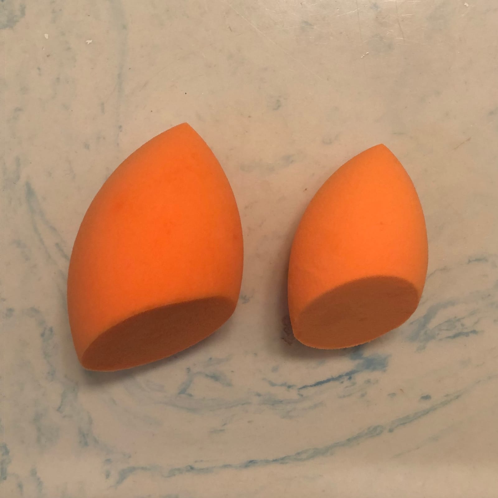 Real Techniques Miracle Complexion Sponge, 4 Pack, Makeup Blending Sponges customer photo 1