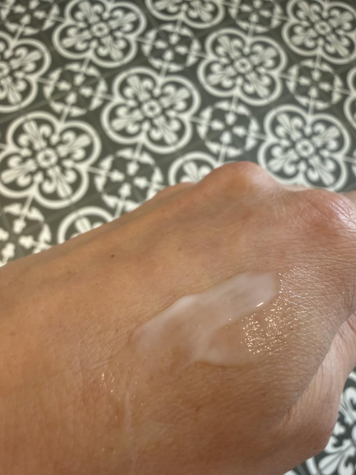COSRX Hyaluronic Acid Cream, Daily Moisturizer for Sensitive Skin, 3.52 oz customer photo 2