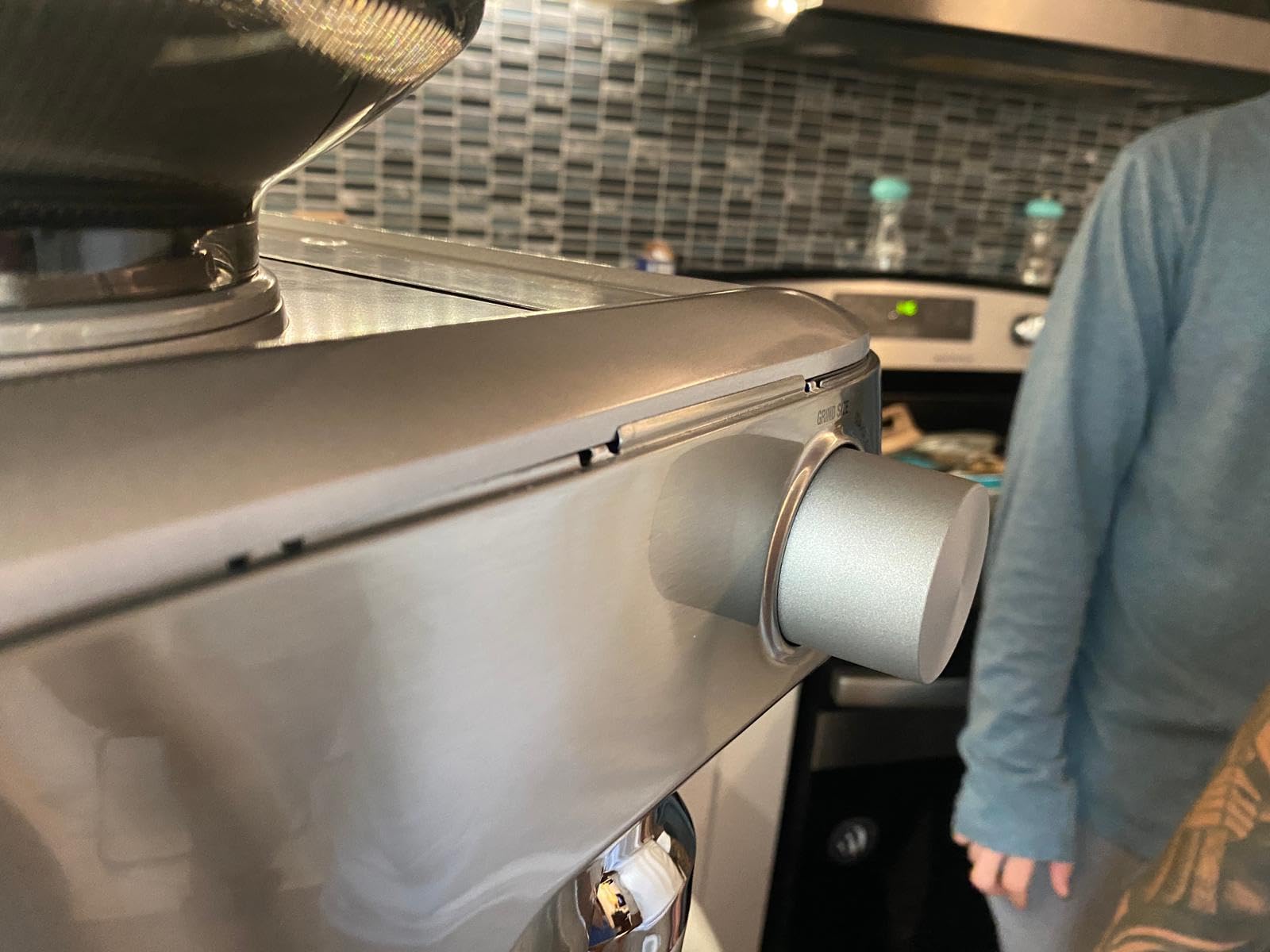 Breville BES990BSS Oracle Touch Espresso Machine, Brushed Stainless Steel customer photo 1