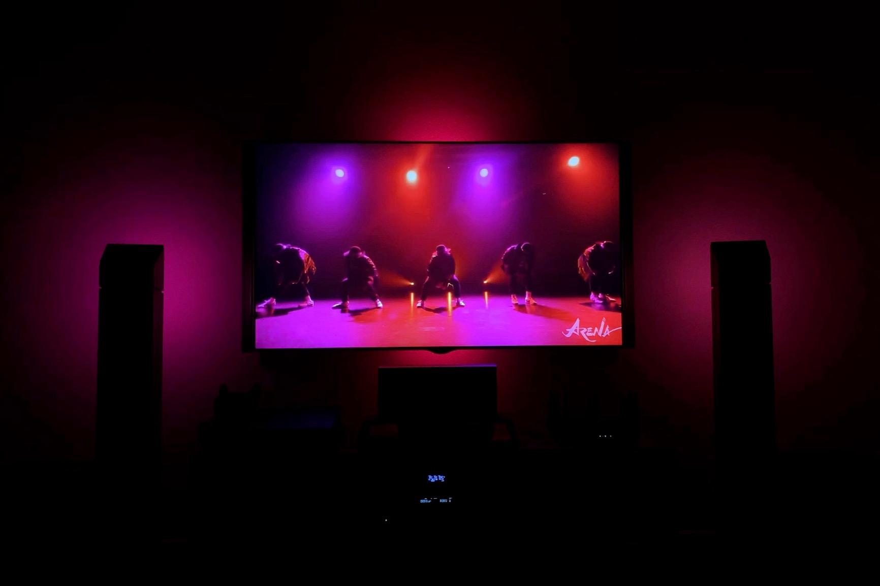 Philips Hue Play Smart Light Bar Base Kit, 2-Pack, Black customer photo 1