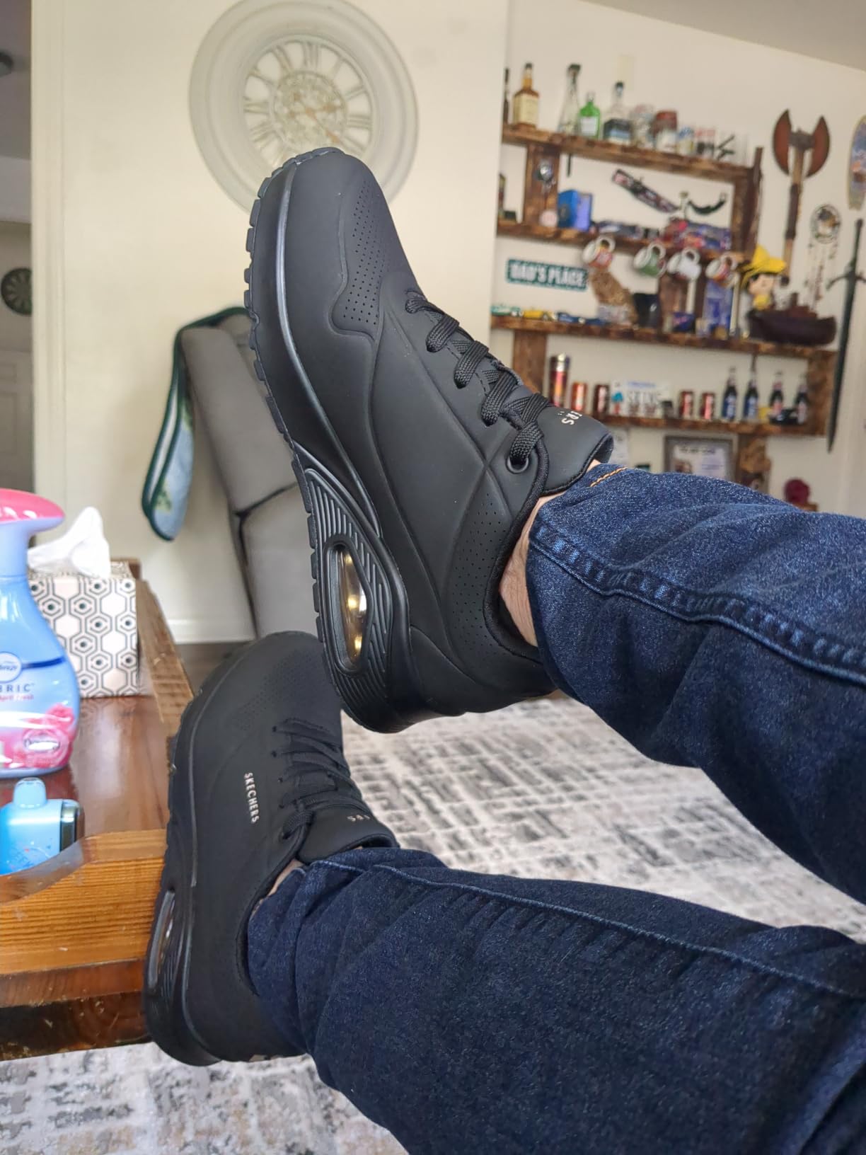 Skechers Women's UNO Stand on Air Sneaker customer photo 1