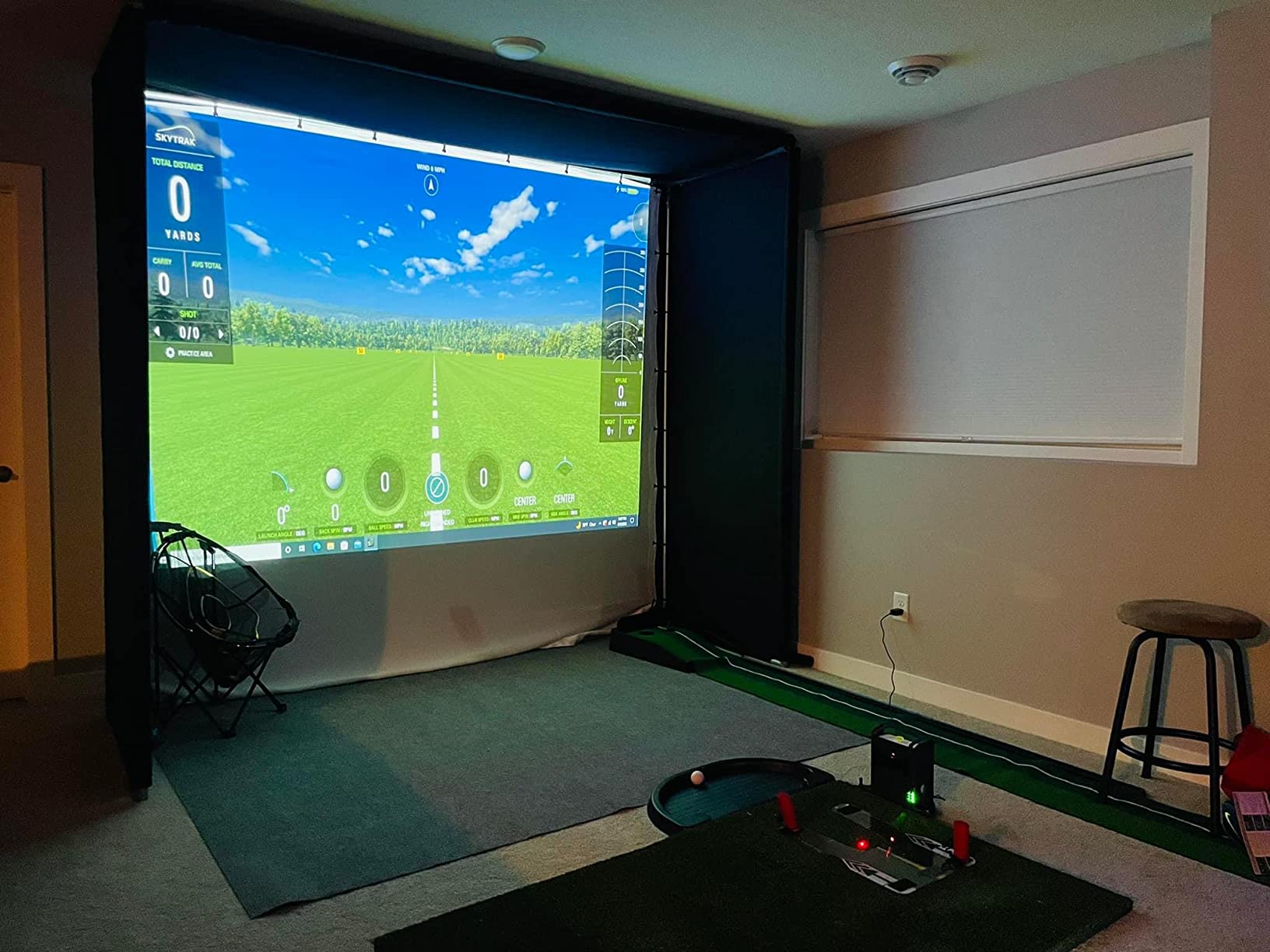aikeec Golf Simulator Impact Screen Display Projector Screen for Golf Training,Indoor Ultra Clear Golf Impact Screen,with 14pcs Grommet Holes,16pcs Ball Bungee Cords, Available in 5 Sizes customer photo 1