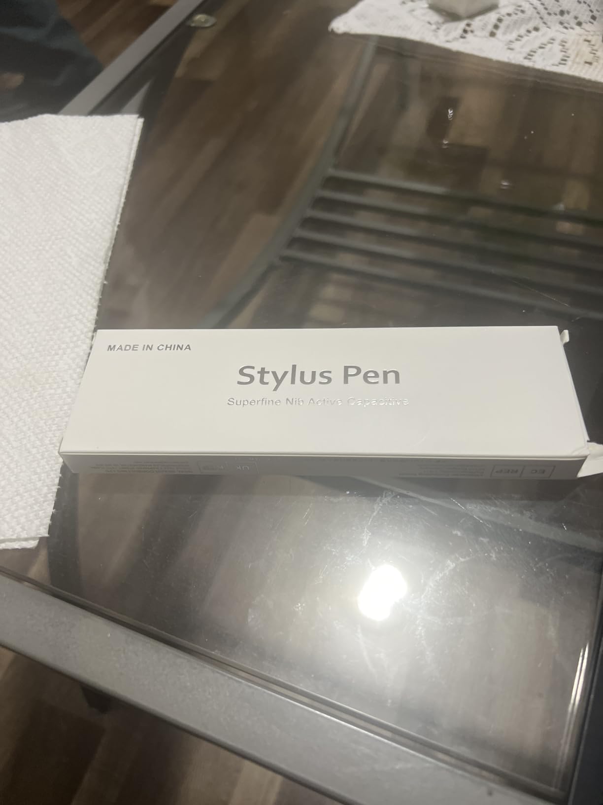 JAMJAKE Stylus Pen for iPad 6-11th Gen 2X Fast Charge, Palm Rejection-White customer photo 1