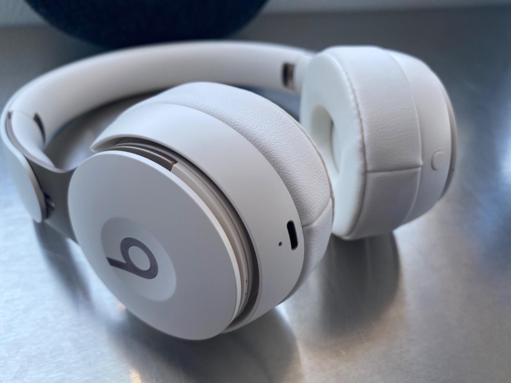 Beats Solo Pro Wireless NC On-Ear Headphones - More Matte Collection Ivory (Renewed) customer photo 2