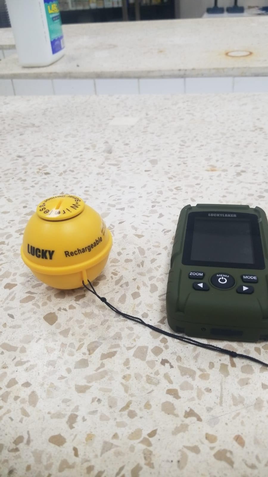 LUCKY Portable Sonar Fish Finder Boat Depth Fishing Fish Finders Waterproof Handheld Wireless Fishing Finder Kayak Transducer Depth Finders for Ice Fishing Sea customer photo 2