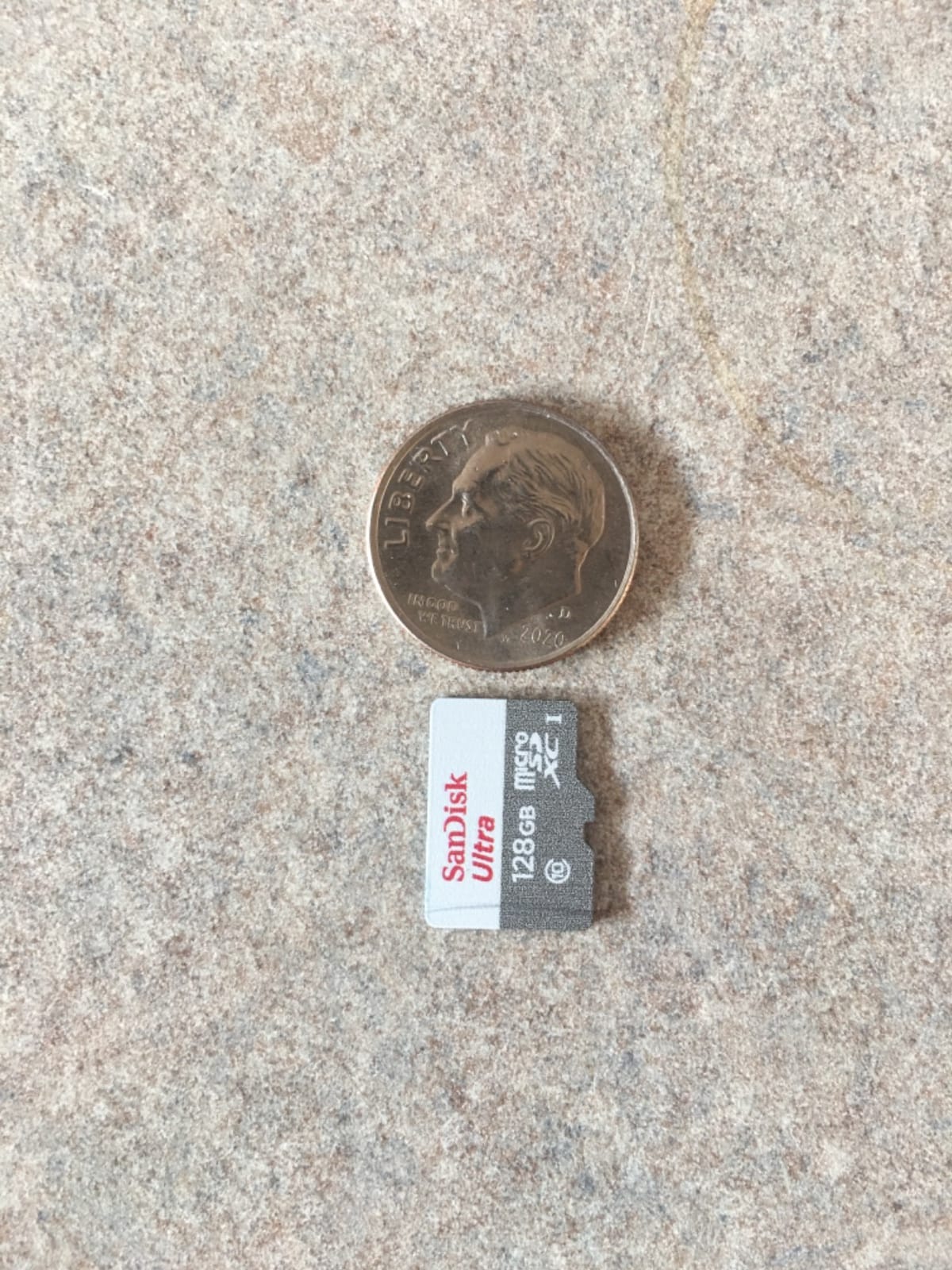 SanDisk 128GB Ultra microSDXC UHS-I Class 10 Memory Card 100 MB/s SDSQUNR-128G-GN6MN customer photo 1