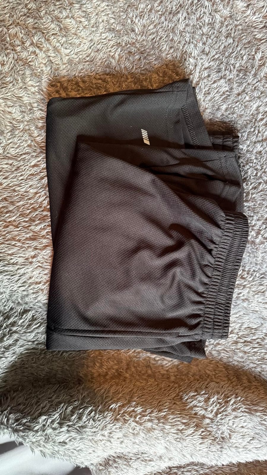 Amazon Essentials Men's Athletic Basketball Gym Shorts, Breathable Moisture Wicking, Loose-Fit Performance Tech, Pack of 2 customer photo 2