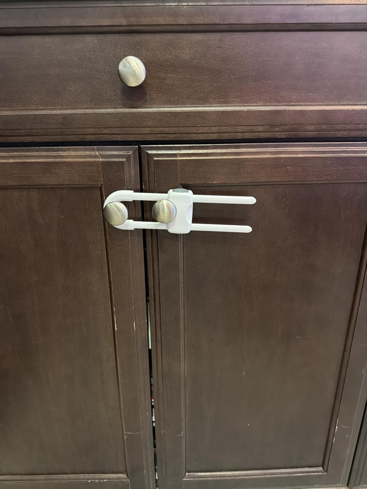 Jetec 10 Pack Baby Proof Cabinet Locks Adjustable U Shaped,White customer photo 1