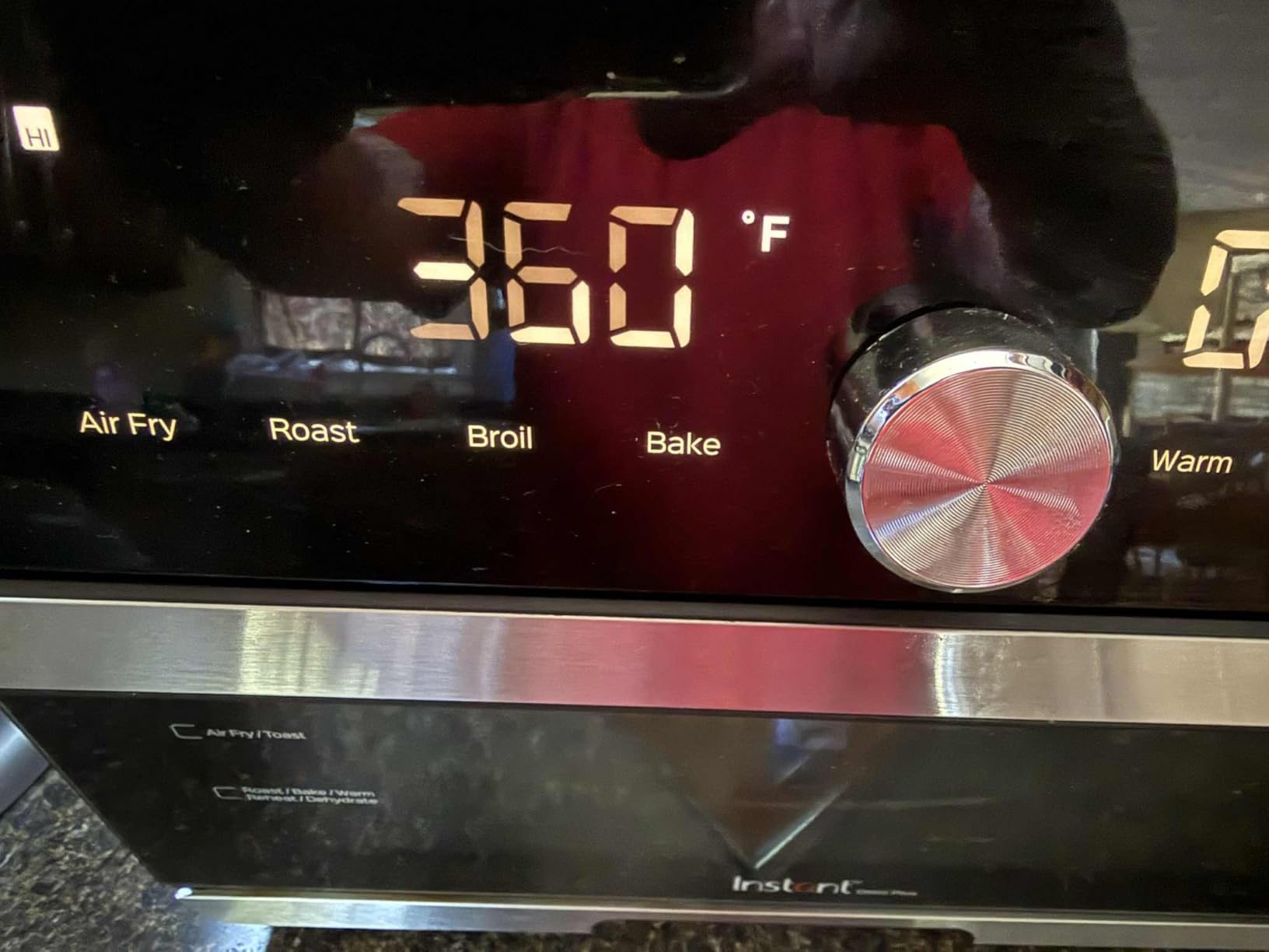 Instant Pot Omni Plus 19 Qt 10-in-1 Air Fryer Toaster Oven, Black customer photo 1