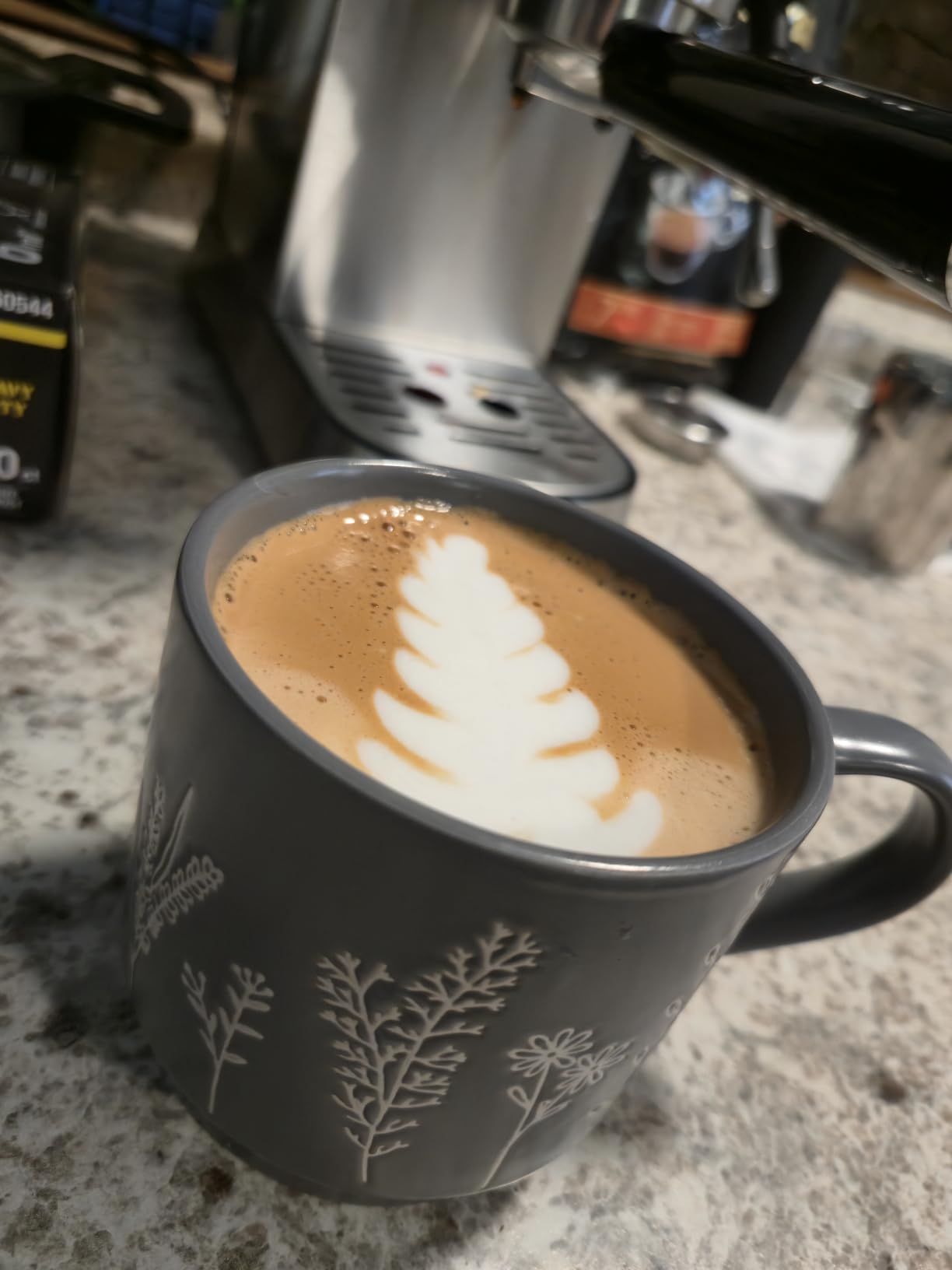 CASABREWS CM5418 Compact Espresso Machine with Milk Frothing Steam Wand customer photo 1