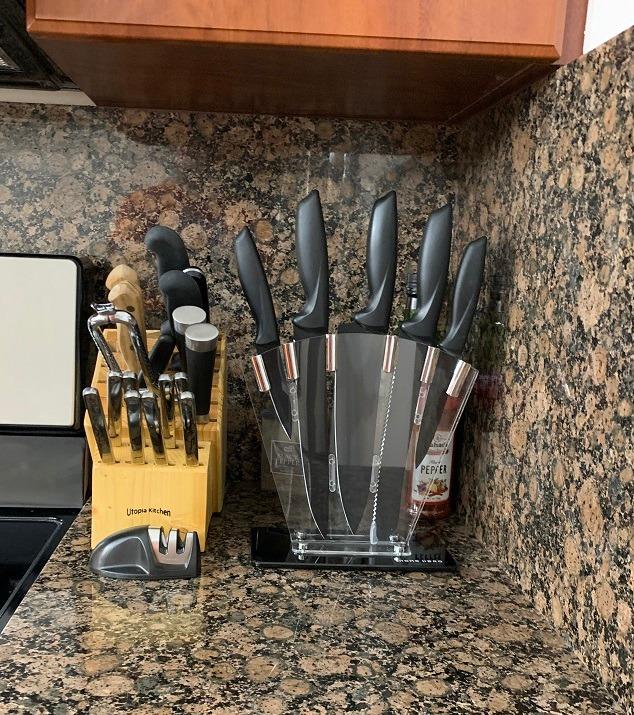 Home Hero High Carbon Stainless Steel Knife Set - Chef Knife Set Precision Slicing & Versatility - Nonstick Ceramic Coated Blades & Easy Cleaning - Ergonomic Handles & Secure Grip - 12-Piece, Black customer photo 2
