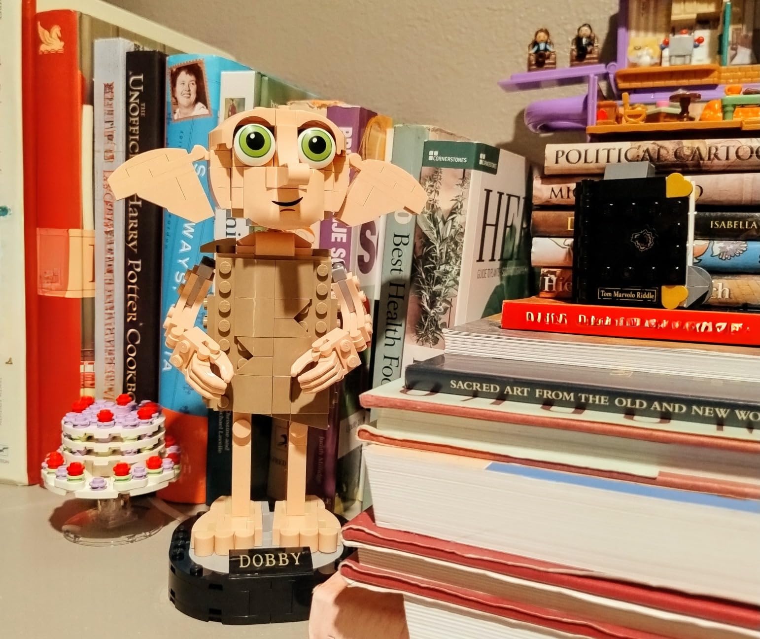 LEGO Harry Potter Dobby the House-Elf Building Toy Set, Build and Display Model of a Beloved Character from the Harry Potter Franchise, for 8 Year Old Boys' and Girls' Birthday, 76421 customer photo 1