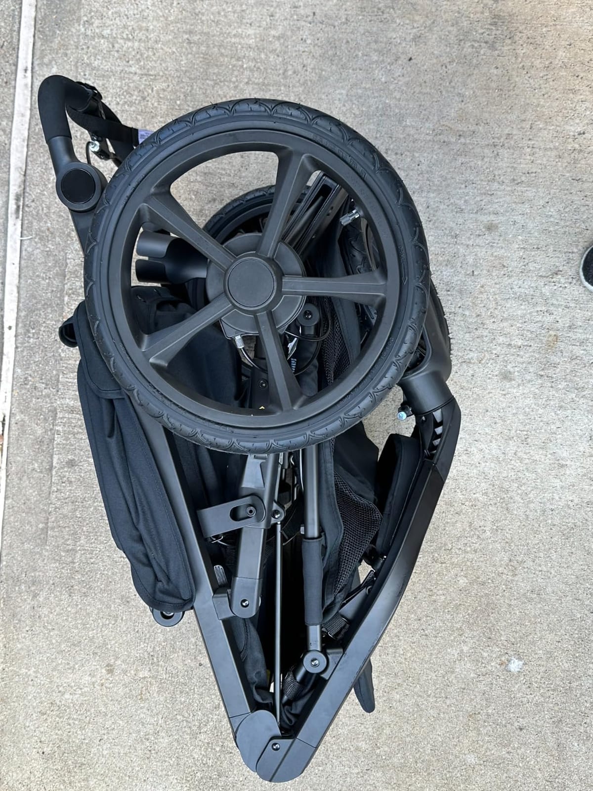 BOB Gear Wayfinder Jogging Stroller — Nightfall customer photo 1