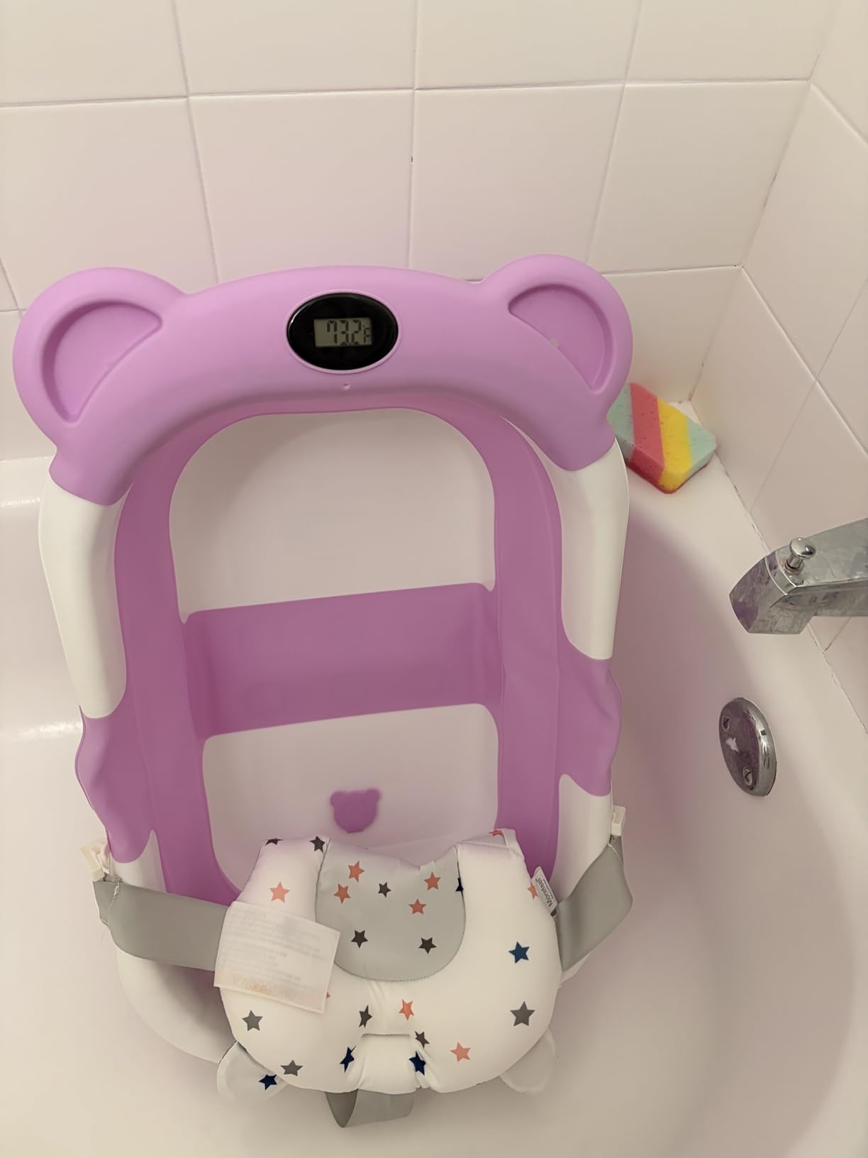 MoreFeel Collapsible Baby Bathtub for Newborn with Thermometer & 1 Hooded Towel & 1 Soft Floating Cushion,Portable Travel Bathtub with Drain Hole, Durable Foldable Baby Tubs for Infants to Toddler customer photo 2