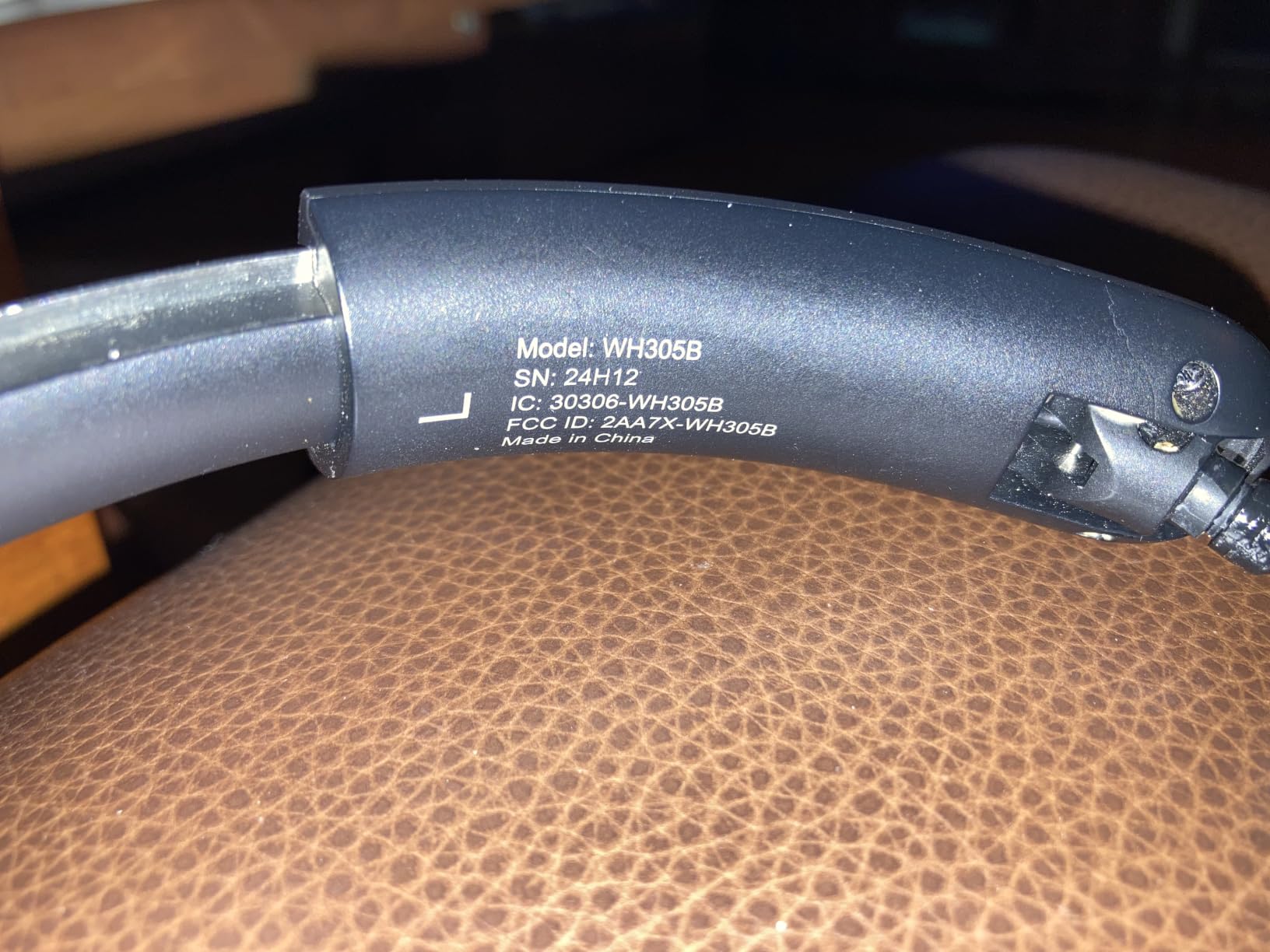 BERIBES Hybrid Active Noise Cancelling Headphones Wireless Over Ear 70Hours customer photo 2