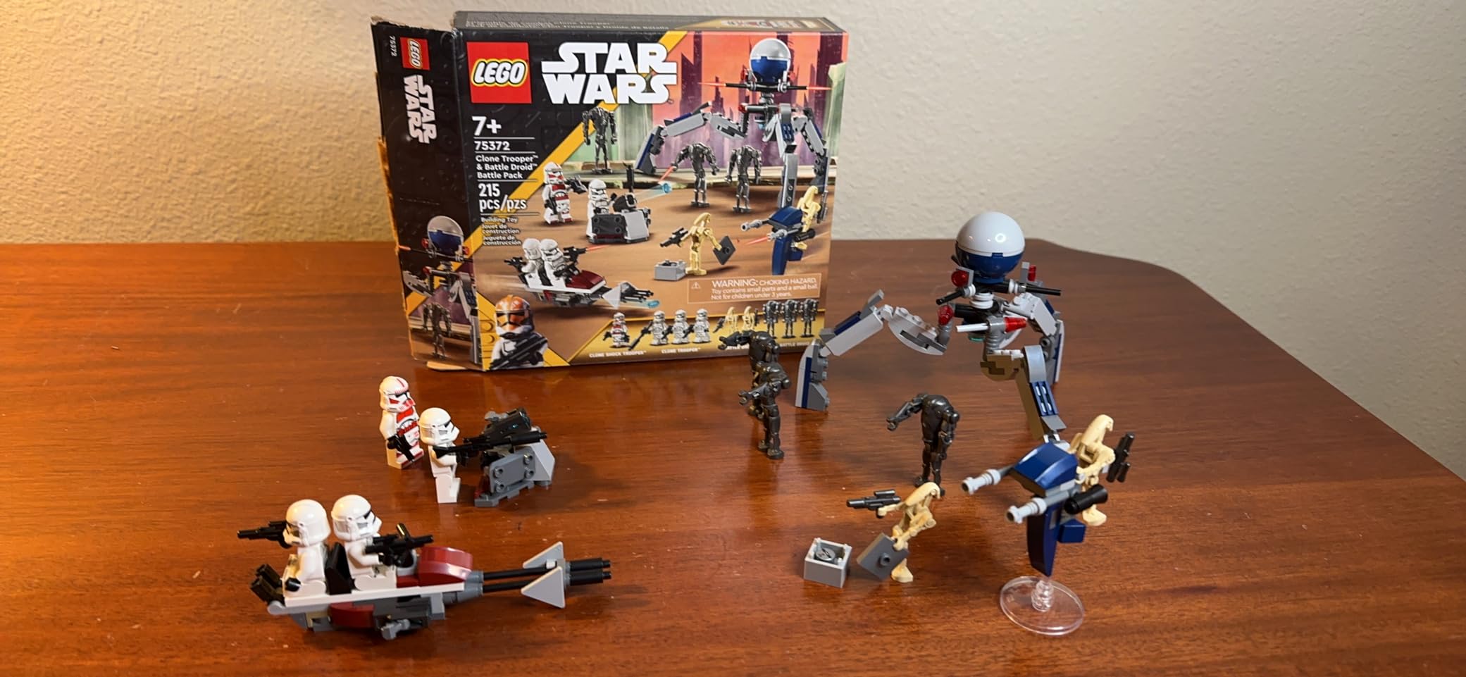 LEGO Star Wars Clone Trooper & Battle Droid Battle Pack Set for Kids, Buildable Toy Speeder Bike Vehicle, Tri-Droid and Defensive Post, Collectible, Gift for Boys and Girls Aged 7 and Up, 75372 customer photo 1