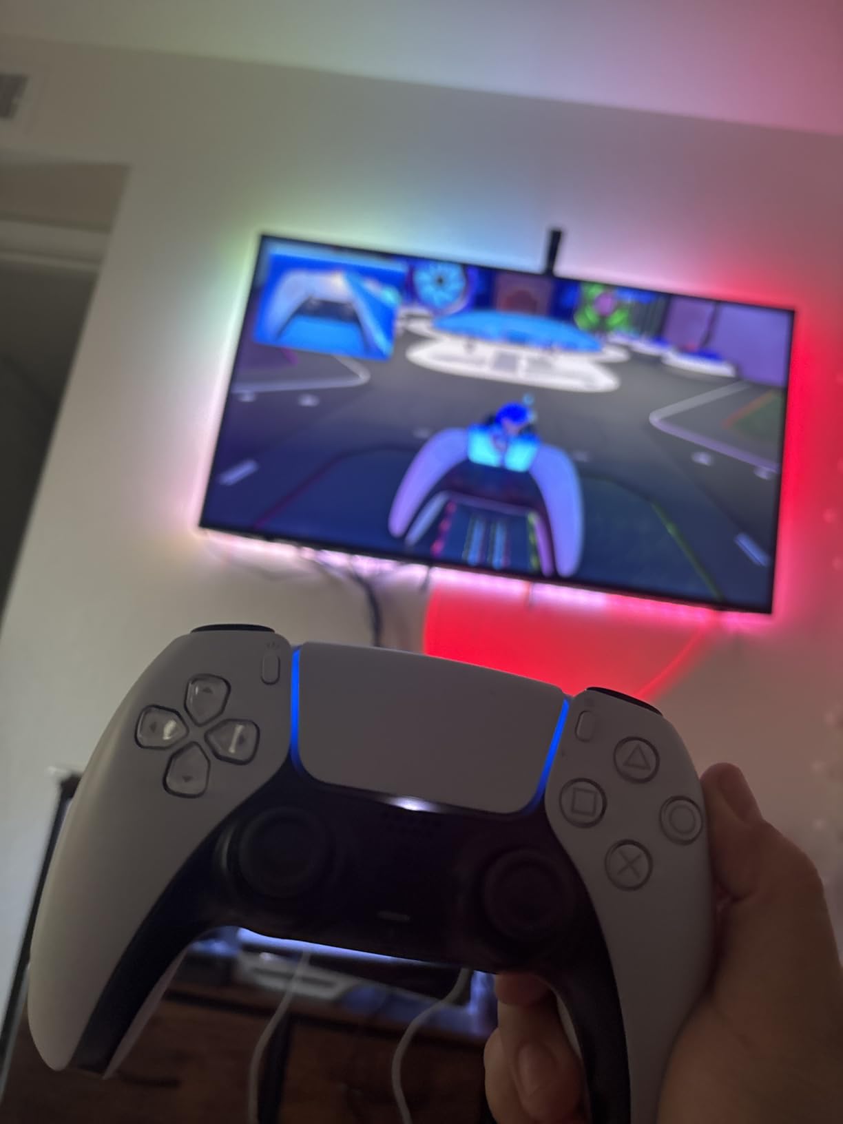 PlayStation DualSense® Wireless Controller - White customer photo 2