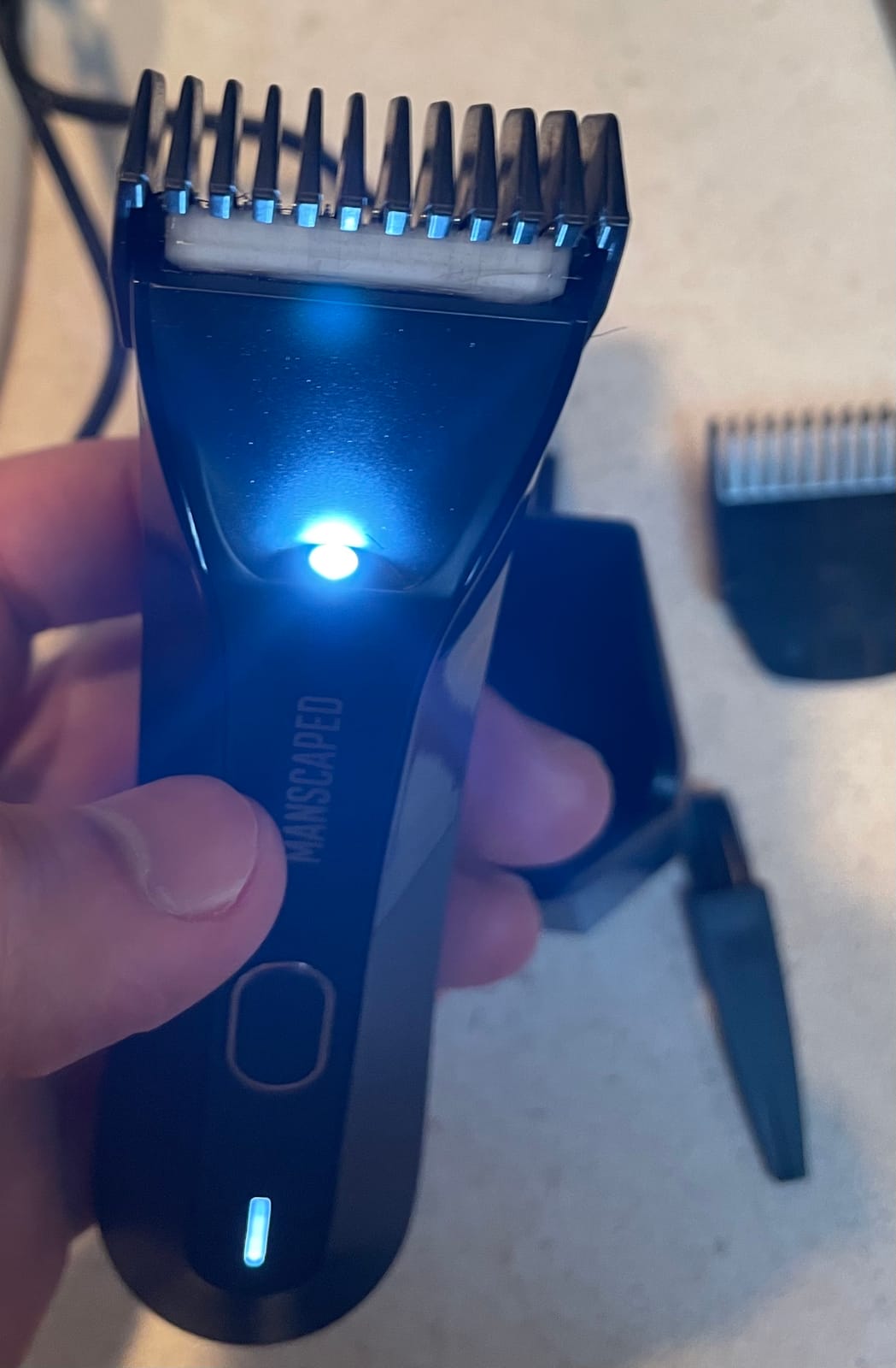 MANSCAPED® The Lawn Mower® 4.0 PRO - Groin & Body Hair Trimmer customer photo 2