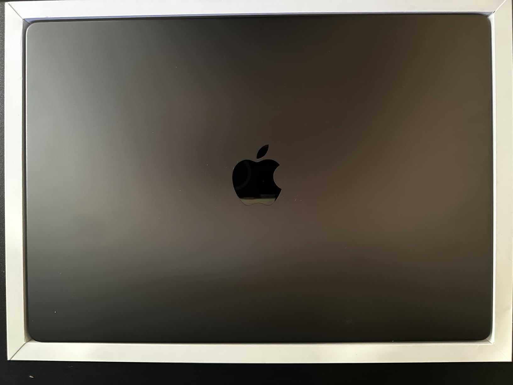 Apple 2024 MacBook Pro with Apple M4 Pro Chip (16-inch, 24GB RAM, 512GB SSD Storage) (QWERTY English) Space Black (Renewed) customer photo 1