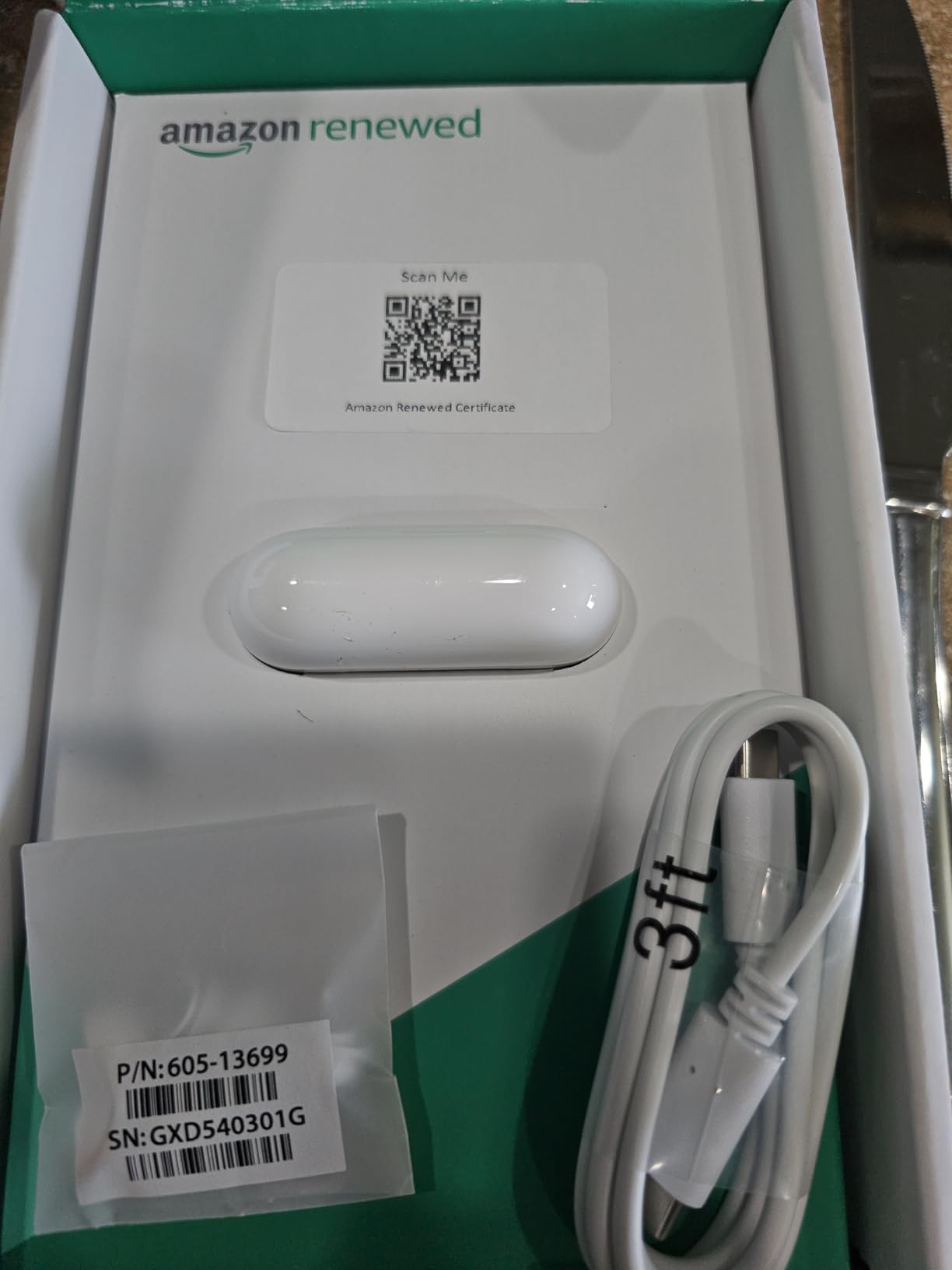 Apple AirPods Pro (2nd Generation) with MagSafe Charging Case (USB-C) (Renewed Premium) customer photo 1