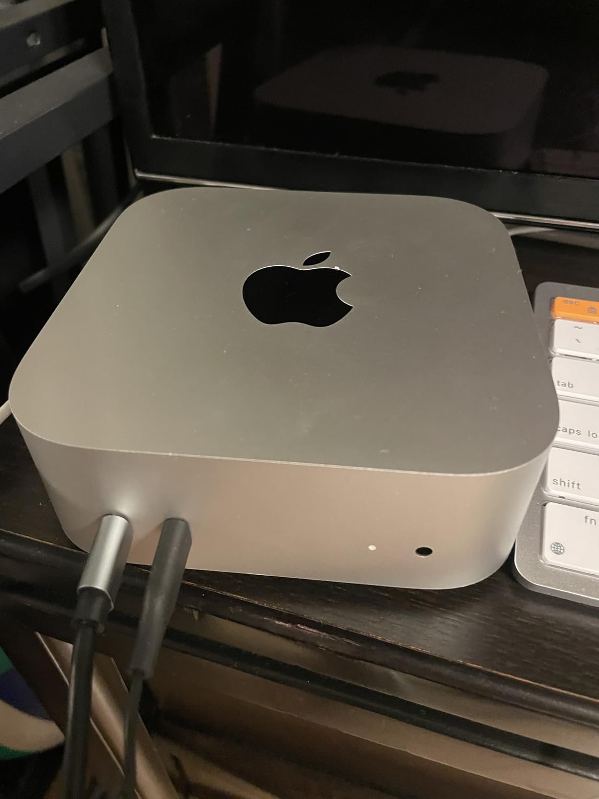 Apple 2024 Mac Mini with Apple M4 Chip with 10-Core CPU, 24GB RAM, 512GB SSD Storage - Silver (Renewed) customer photo 1
