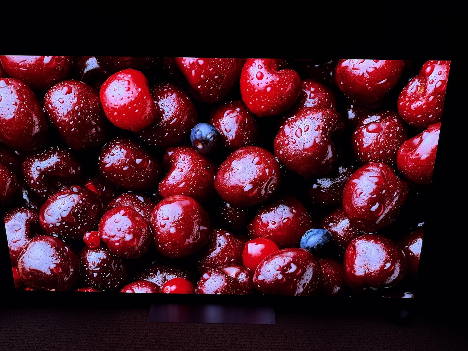 LG 42-Inch OLED evo AI 4K C5 Series Smart TV (OLED42C5PUA, 2025) customer photo 2