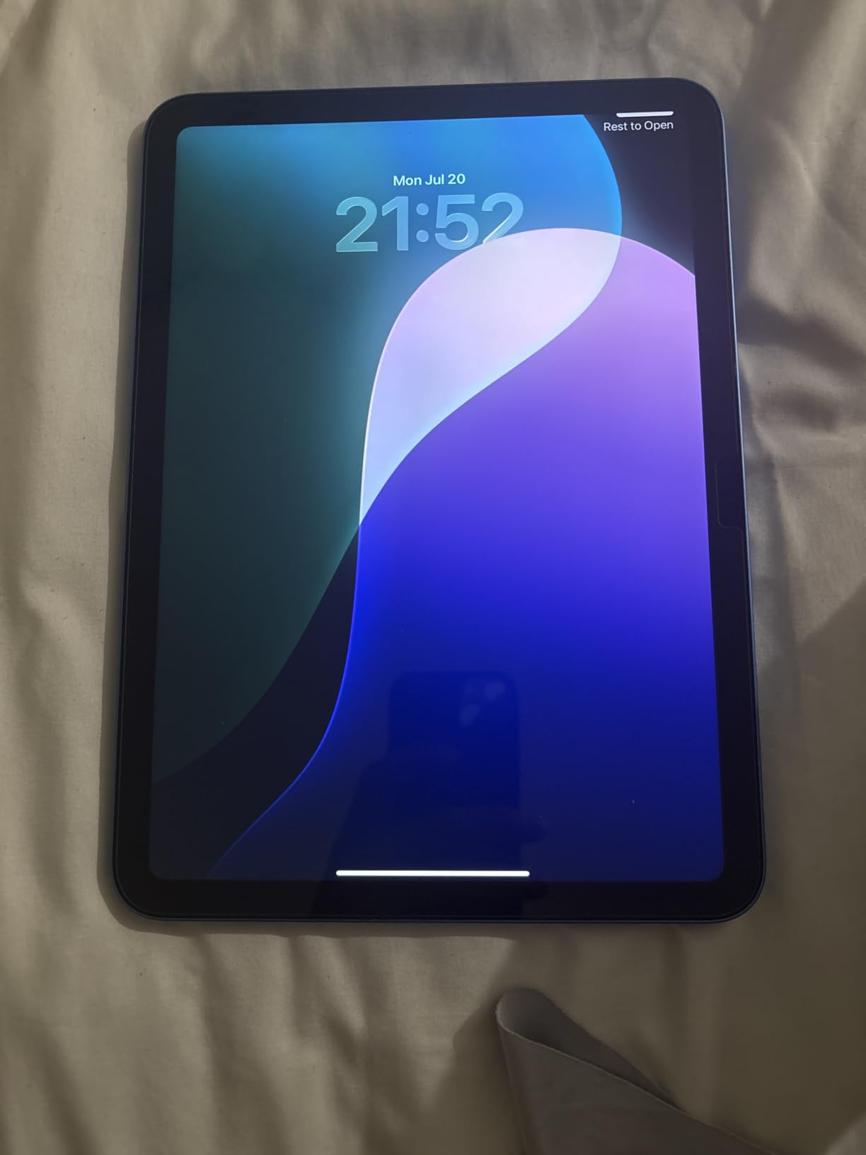 Apple iPad 11-inch: A16 chip, 11-inch Model, Liquid Retina Display, 128GB, Wi-Fi 6, 12MP Front/12MP Back Camera, Touch ID, All-Day Battery Life — Yellow customer photo 1