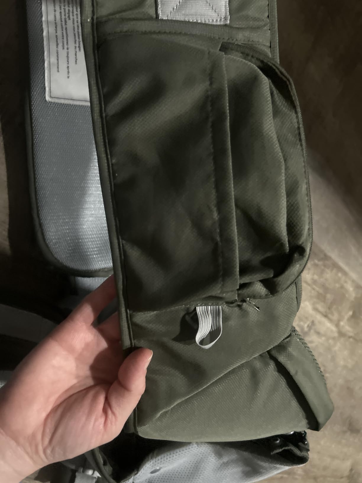 BabbleRoo Grow Plus Carrier – Safety Certified Organic Cotton Baby Carrier with Detachable Hip Seat, Ample Storage, Magnetic Buckle, Storage Bag – All-Season Comfort for Baby & Parent (7–50 lbs) customer photo 1