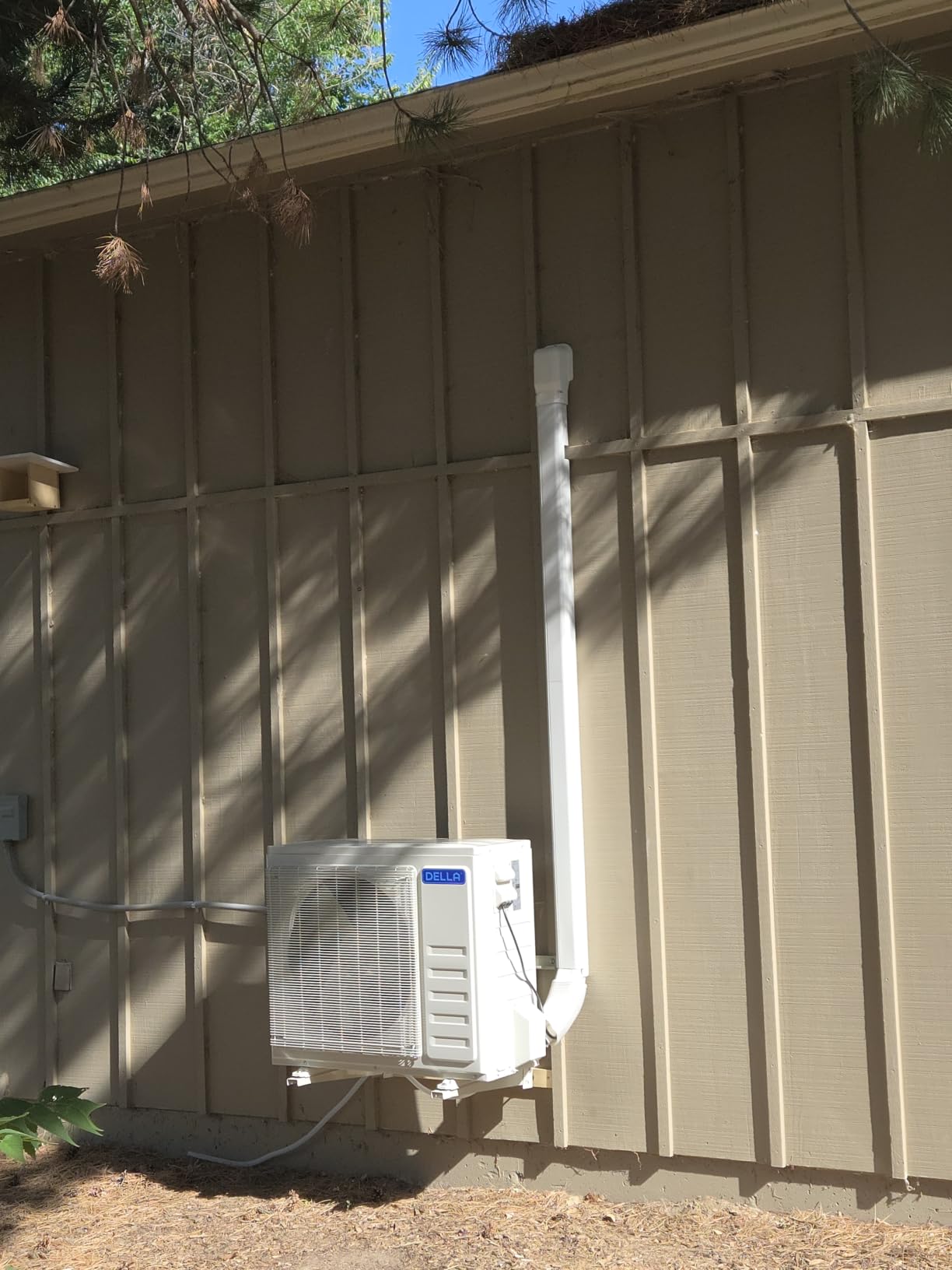 DELLA Vario Series Mini Split Air Conditioner Works with Alexa,9000 BTU,Cools up to 400 Sq.Ft,19 SEER2,Ductless Inverter System,Energy Star,Heat Pump Pre-Charged and 16.4ft Installation Kits customer photo 1